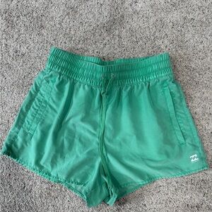 Billabong Women's Green Elastic Waist Athletic Shorts